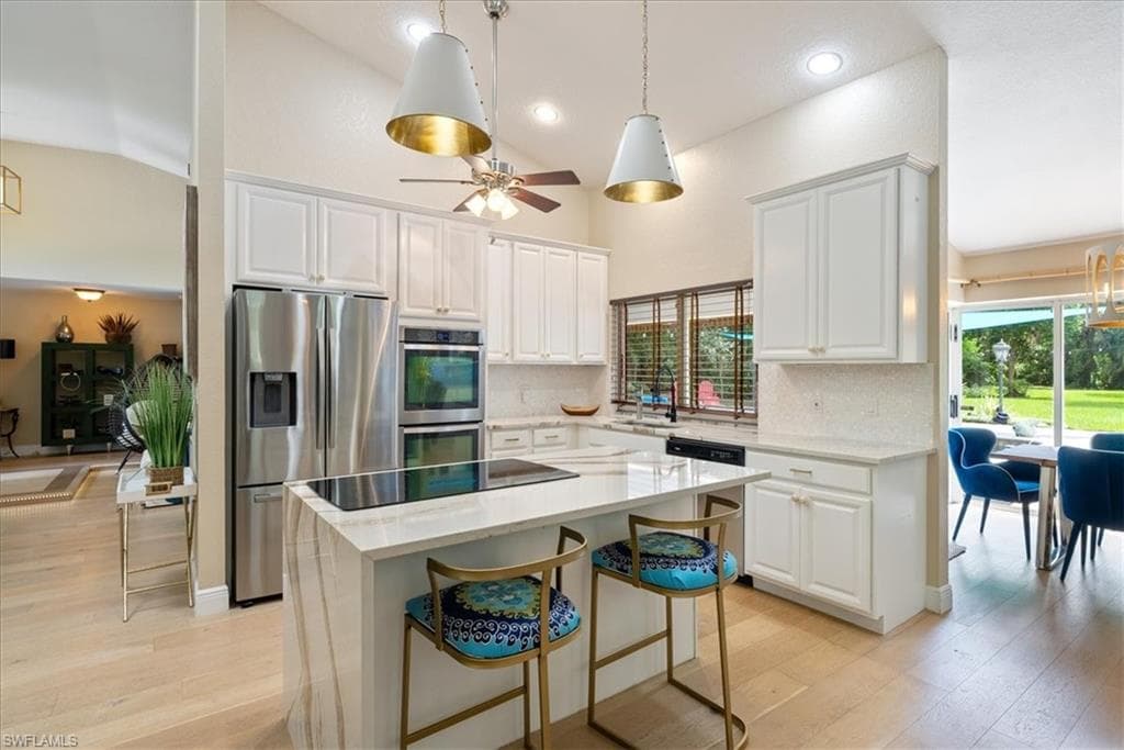 6540 Trail Blvd, Naples, FL 34108-21