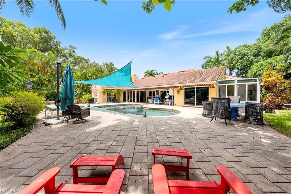 6540 Trail Blvd, Naples, FL 34108-40
