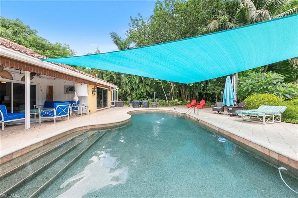 6540 Trail Blvd, Naples, FL 34108-44