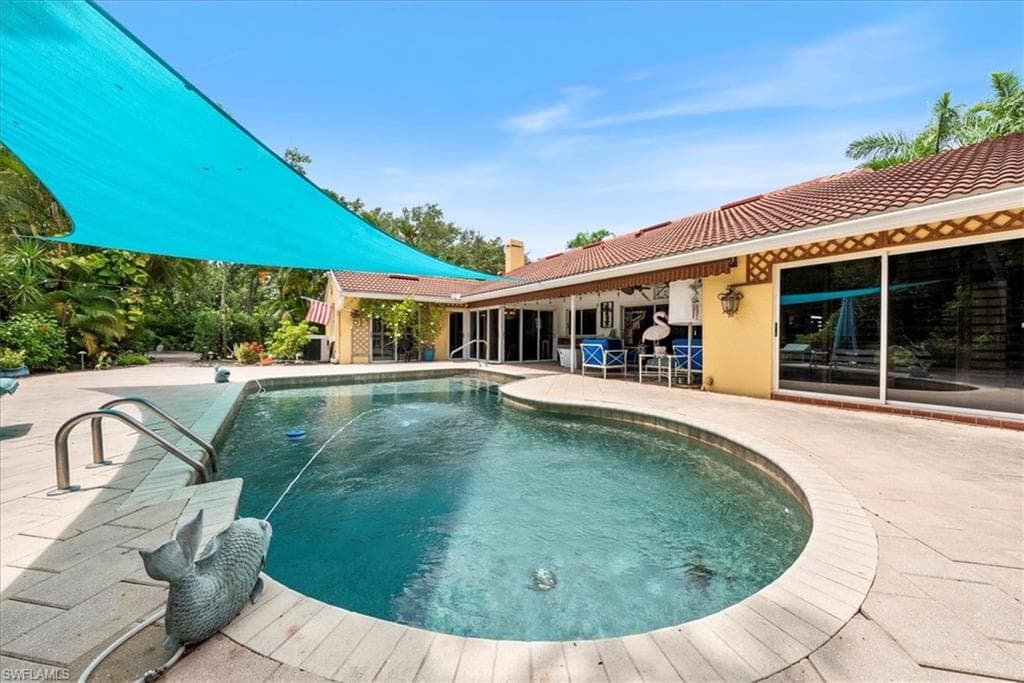 6540 Trail Blvd, Naples, FL 34108-46