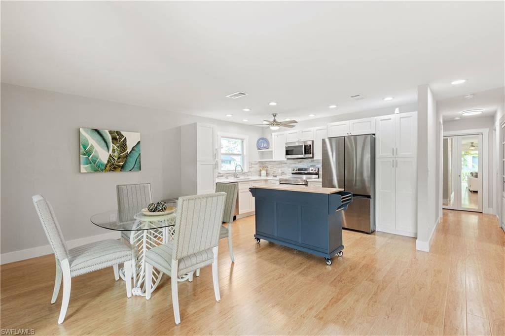 200 Georgetown Blvd 2-30, Naples, FL 34112-10