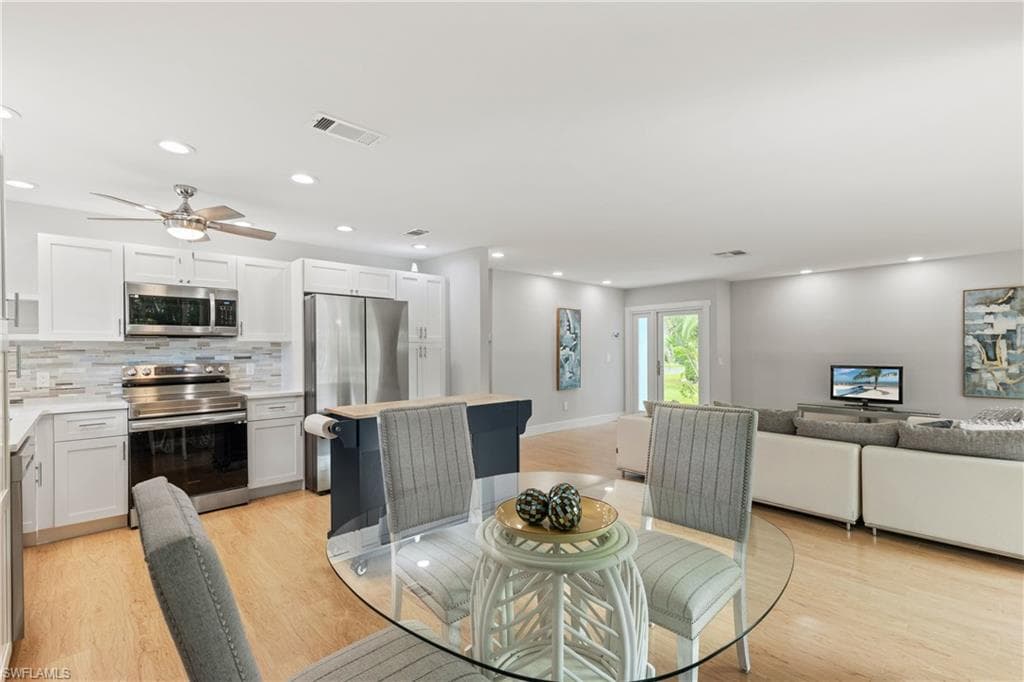 200 Georgetown Blvd 2-30, Naples, FL 34112-12