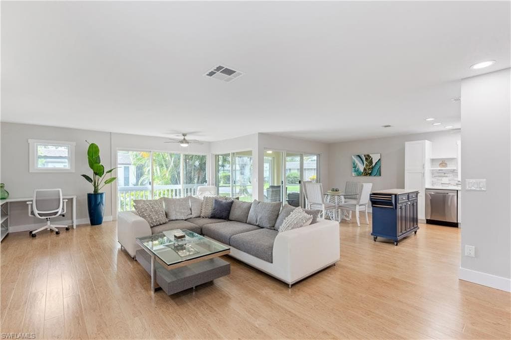 200 Georgetown Blvd 2-30, Naples, FL 34112-5