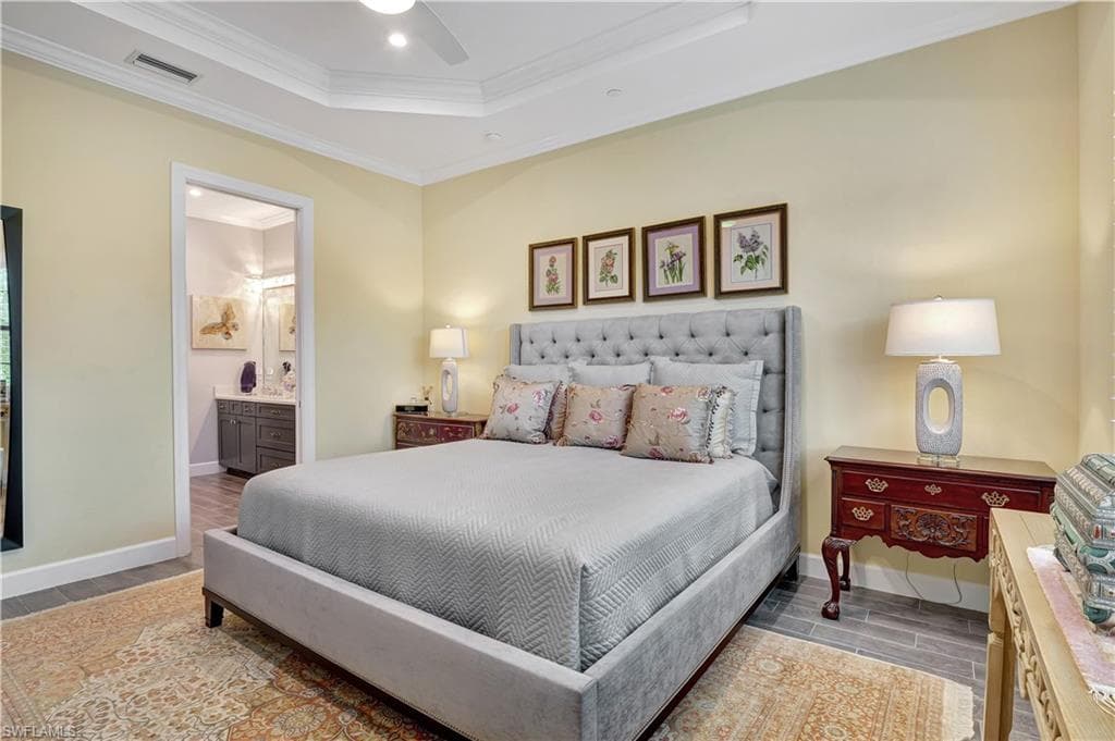 9637 Montelanico Loop 203, Naples, FL 34119-16