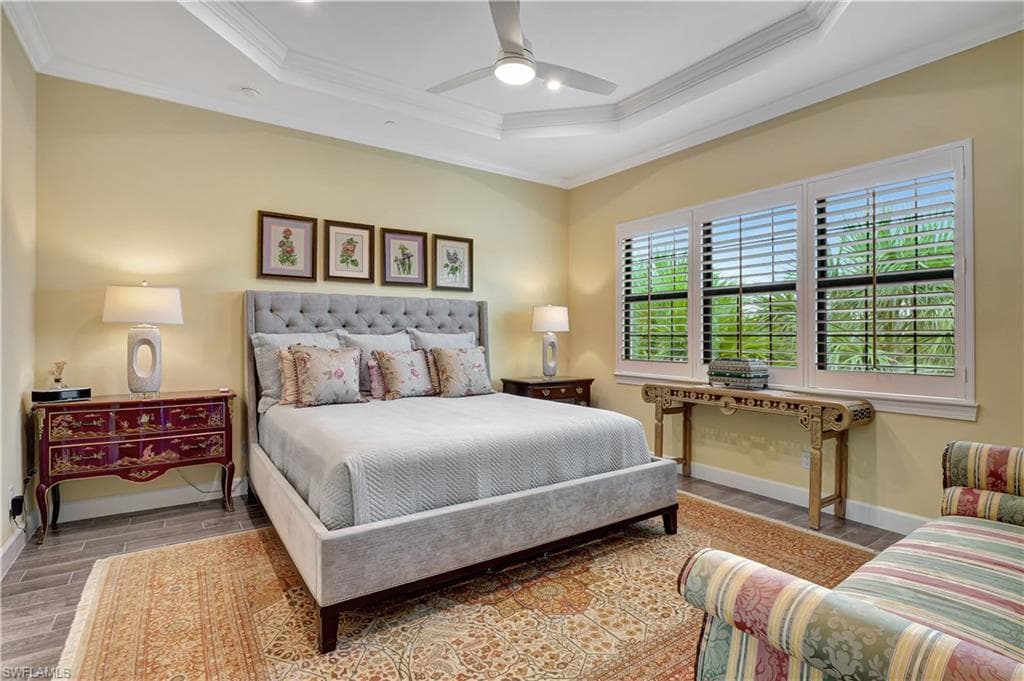 9637 Montelanico Loop 203, Naples, FL 34119-17