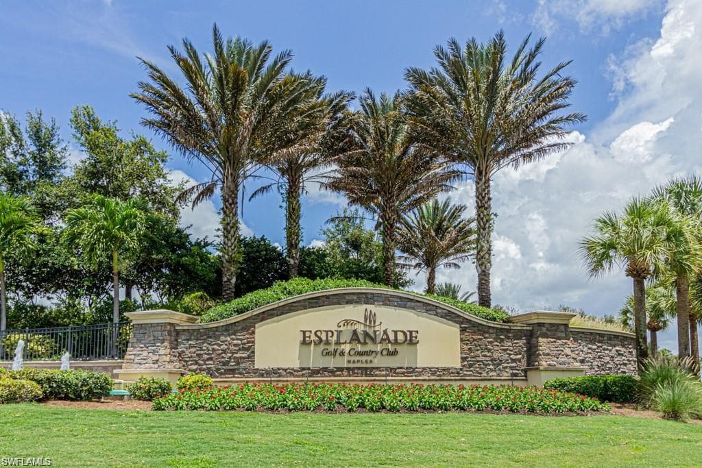 9637 Montelanico Loop 203, Naples, FL 34119-44