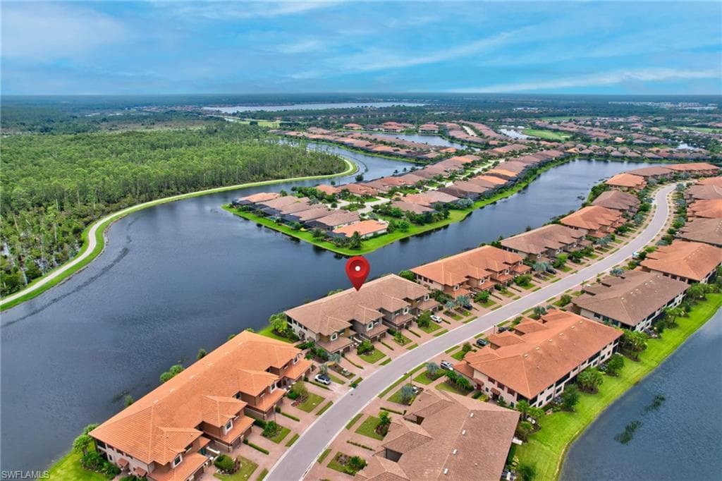 9637 Montelanico Loop 203, Naples, FL 34119-51