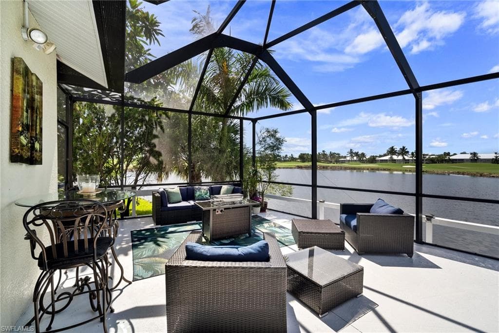 6955 Mauna Loa Ln, Naples, FL 34113-40