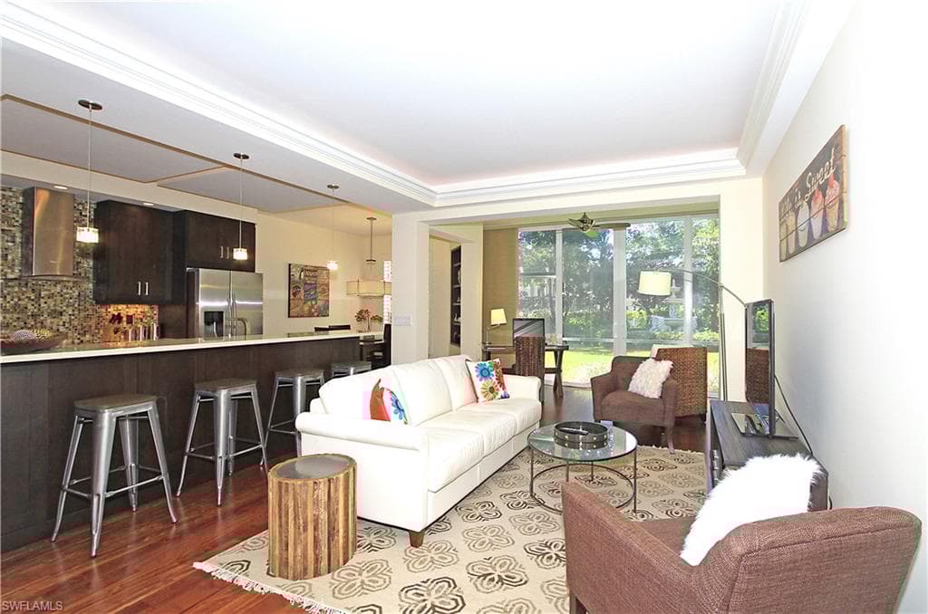 8472 Abbington Cir 2011, Naples, FL 34108-5