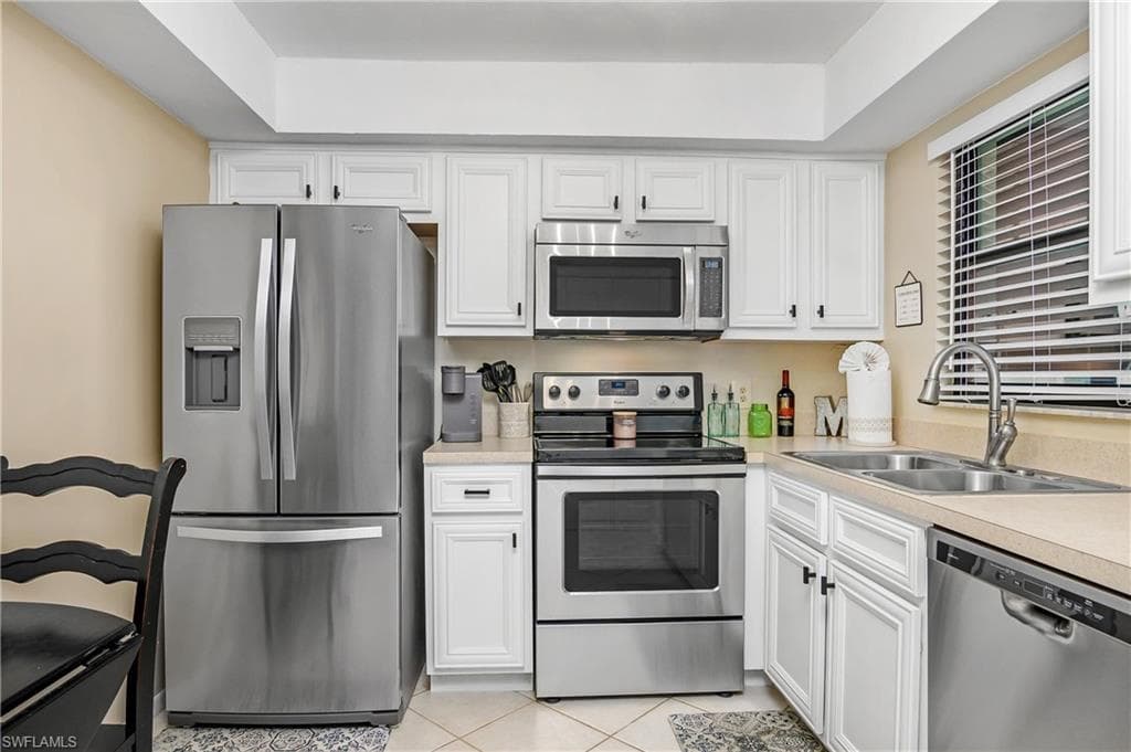 3605 Boca Ciega Dr 202, Naples, Fl 34112-19