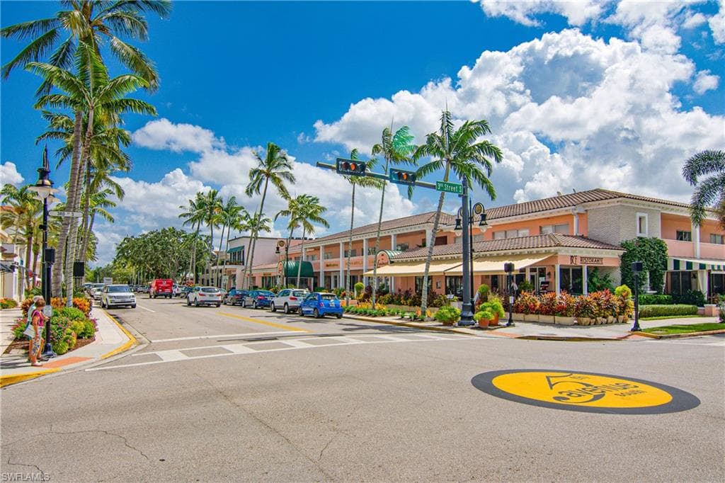 3605 Boca Ciega Dr 202, Naples, Fl 34112-31