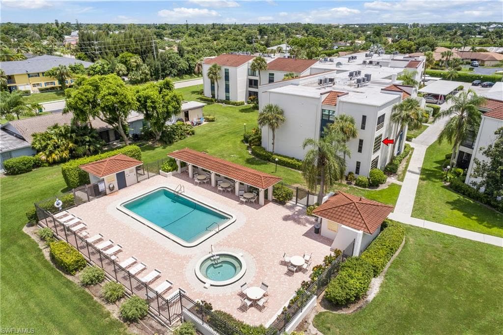 3605 Boca Ciega Dr 202, Naples, Fl 34112-5