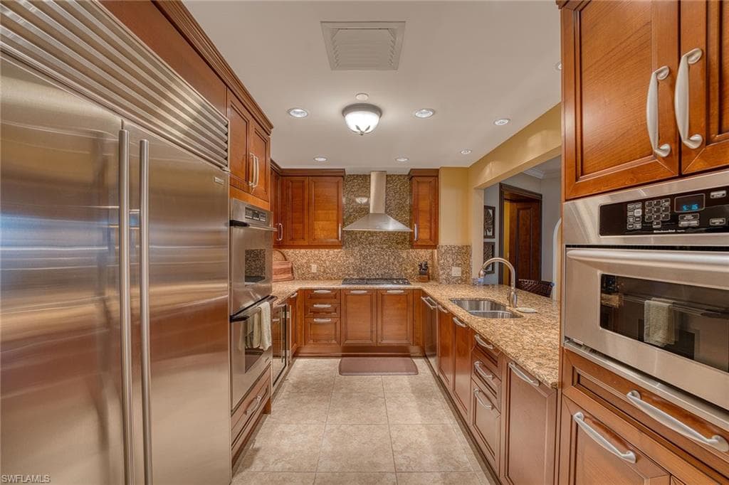 350 Collier Blvd 407, Marco Island, FL 34145-14