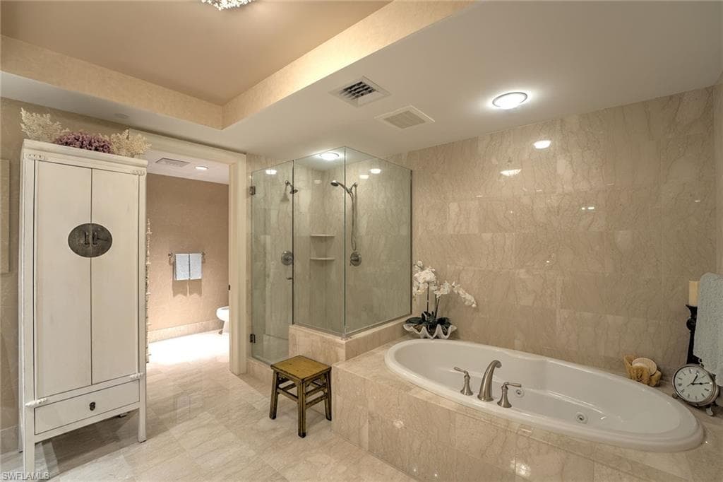 350 Collier Blvd 407, Marco Island, FL 34145-20