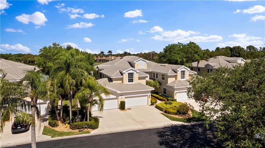 8340 Mystic Greens Way 15-1501, Naples, FL 34113-4