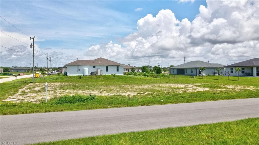 4314 32nd Ln, Cape Coral, FL 33993-17