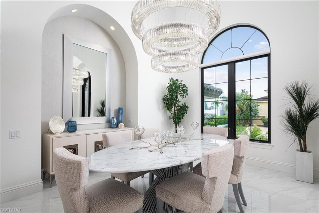 279 Heron Ave, Naples, FL 34108-12