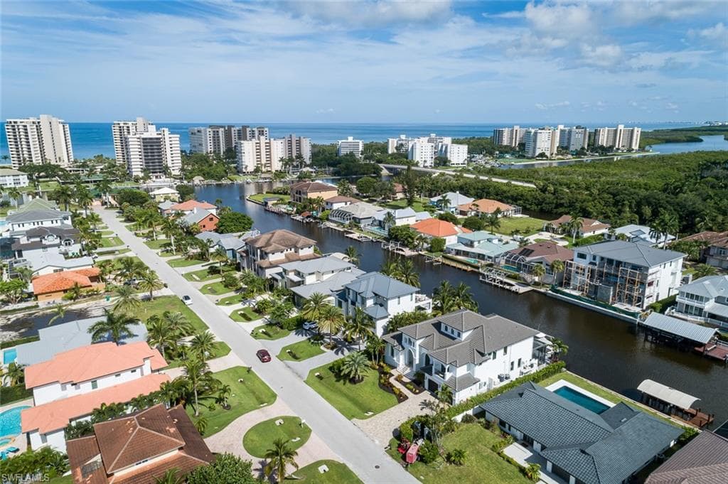 279 Heron Ave, Naples, FL 34108-43