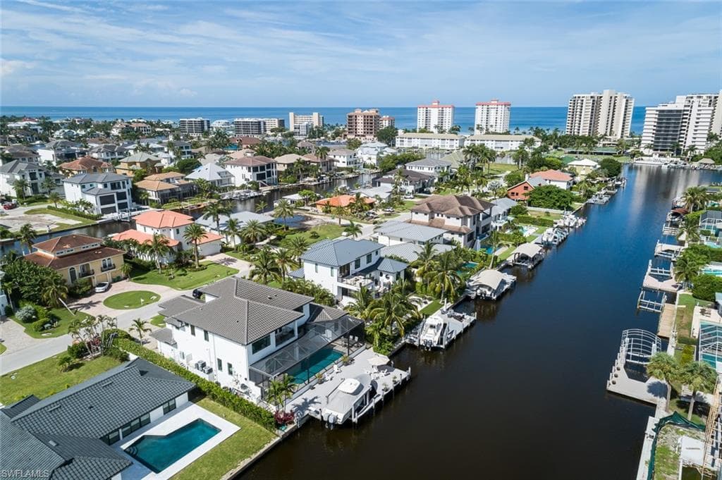 279 Heron Ave, Naples, FL 34108-47