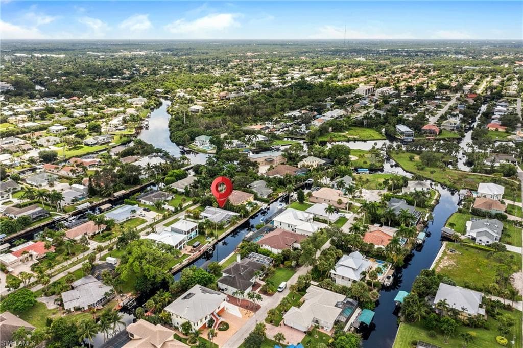 27098 Del Ln, Bonita Springs, FL 34135-10