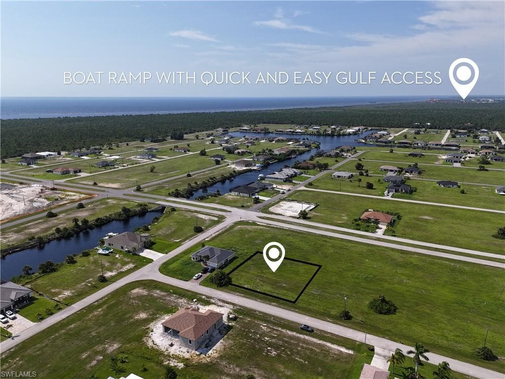4209 37th St, Cape Coral, FL 33993-6