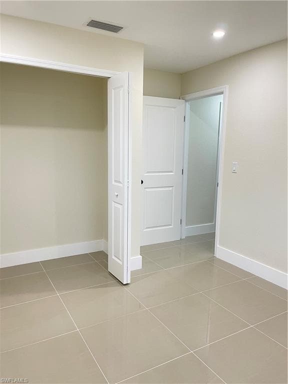 4533 Gulfstream Dr, Naples, FL 34112-23