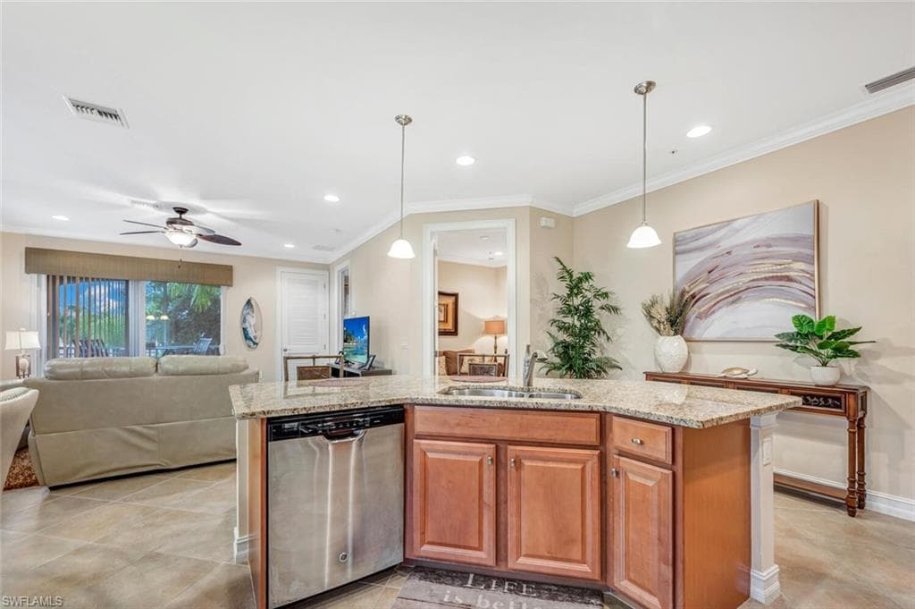 28078 Sosta Ln 3, Bonita Springs, FL 34135-1