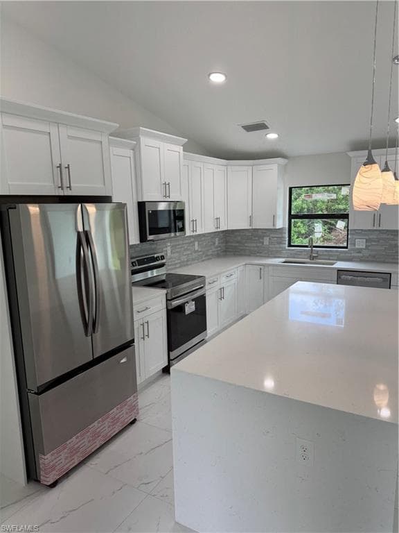 1026 Alfreda Ave, Lehigh Acres, FL 33971-13