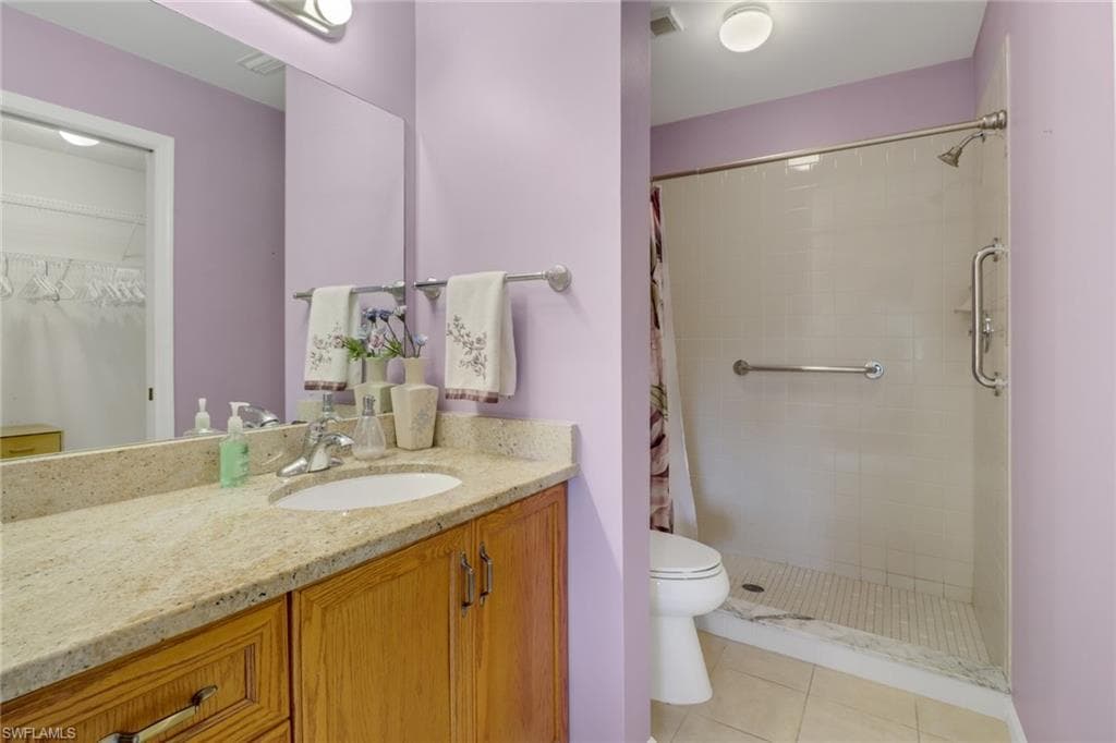 6985 Dennis Cir 308, Naples, FL 34104-15