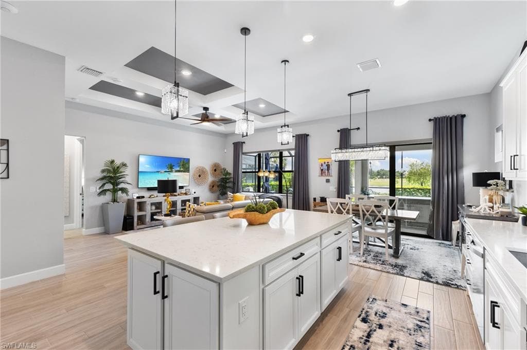 2740 Amaranda Ct, Naples, FL 34114-11