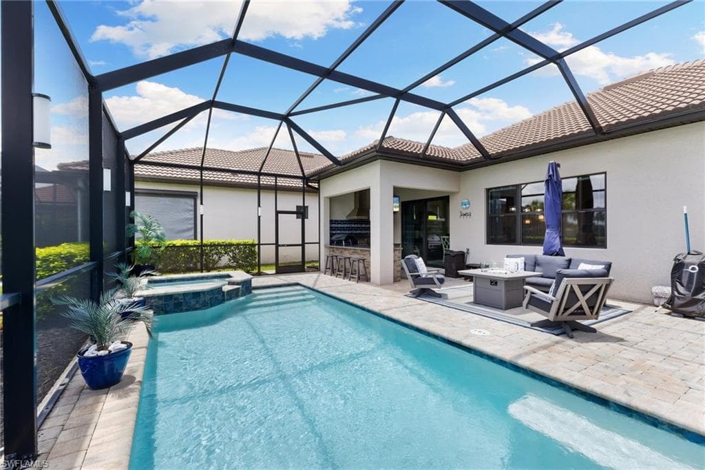 2740 Amaranda Ct, Naples, FL 34114-1