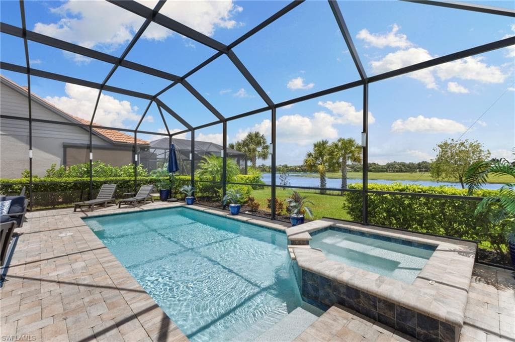 2740 Amaranda Ct, Naples, FL 34114-35