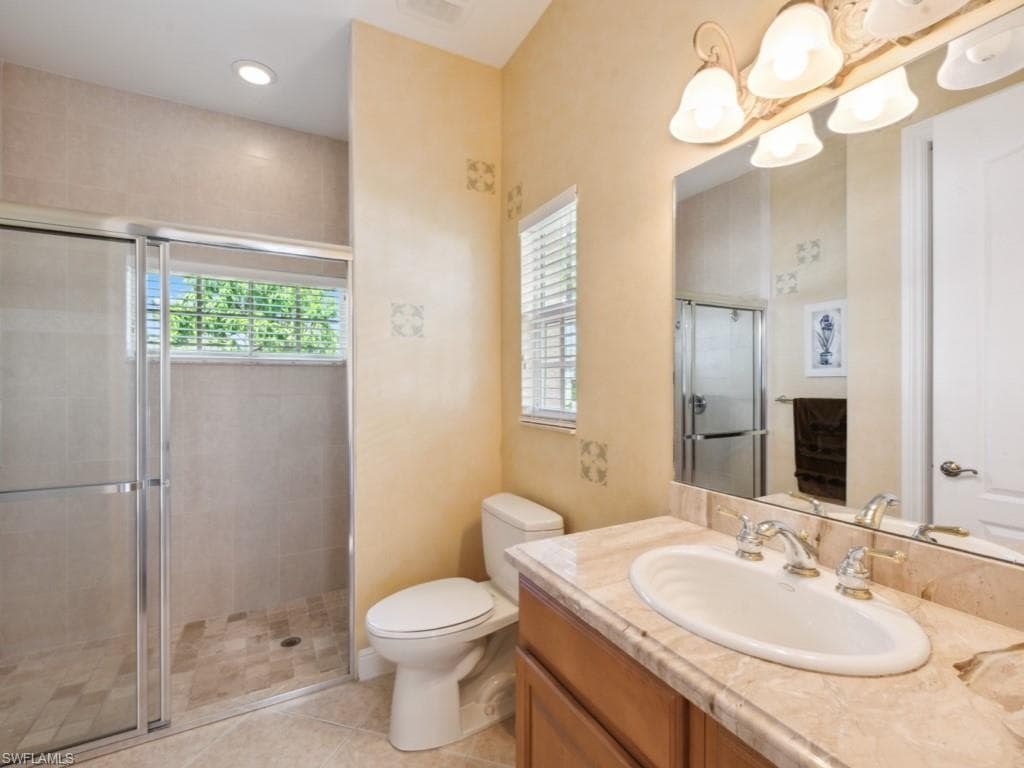 1500 Winterberry Dr, Marco Island, FL 34145-19