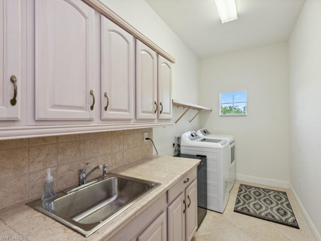 1500 Winterberry Dr, Marco Island, FL 34145-22