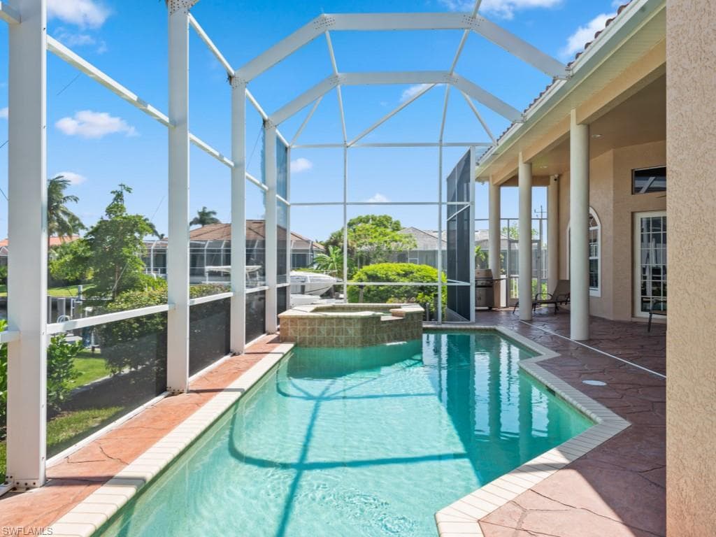 1500 Winterberry Dr, Marco Island, FL 34145-25