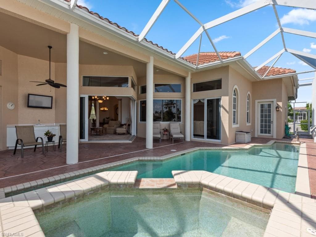 1500 Winterberry Dr, Marco Island, FL 34145-27