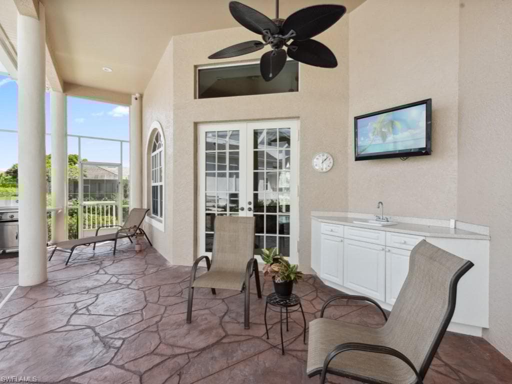 1500 Winterberry Dr, Marco Island, FL 34145-29