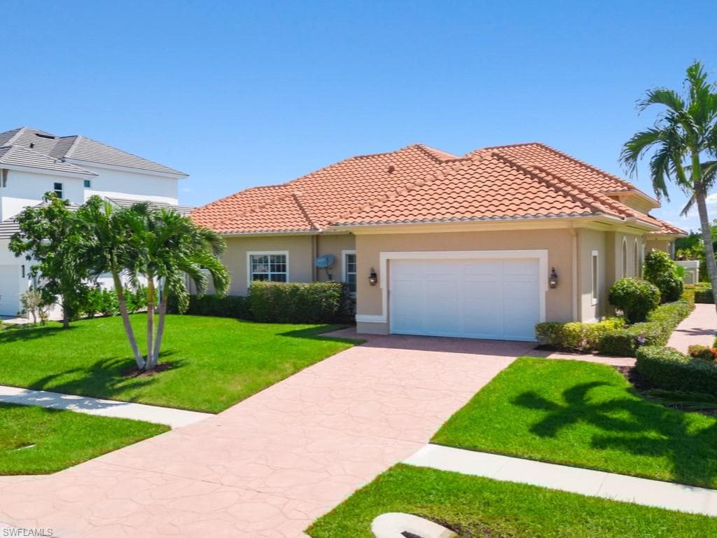 1500 Winterberry Dr, Marco Island, FL 34145-36