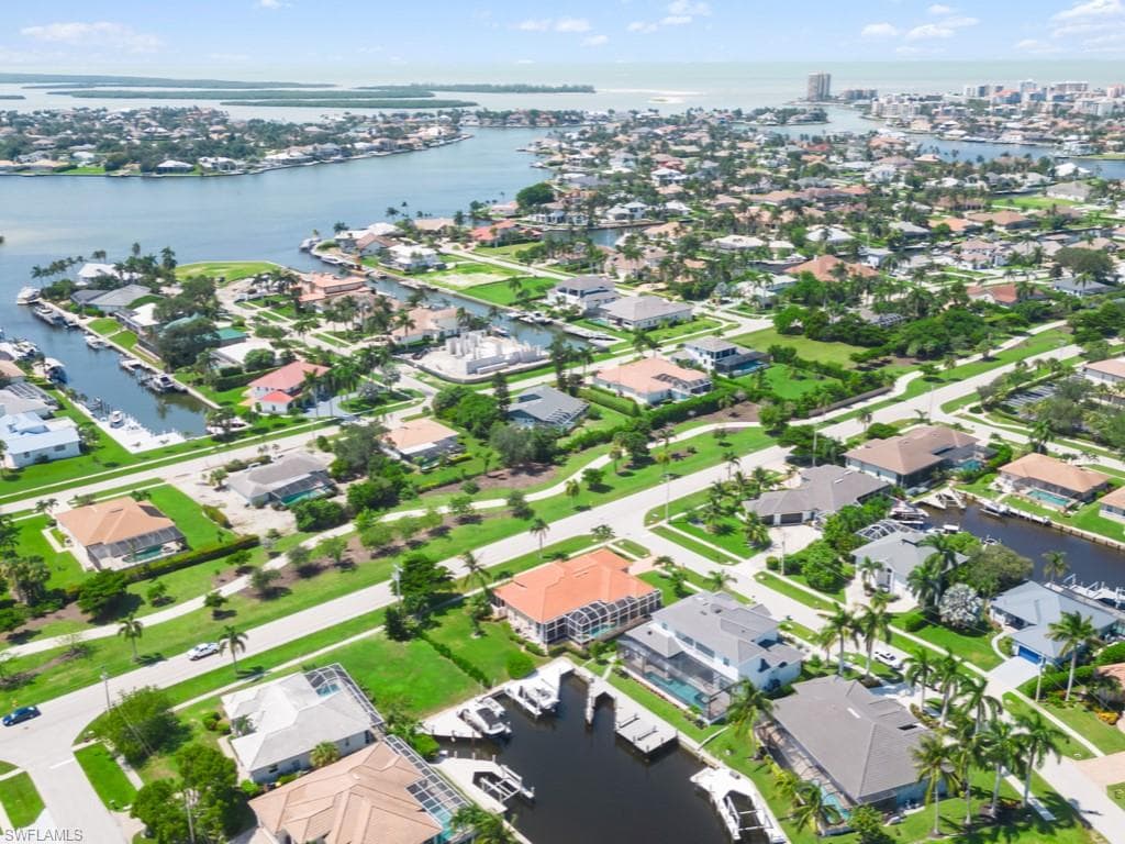 1500 Winterberry Dr, Marco Island, FL 34145-43