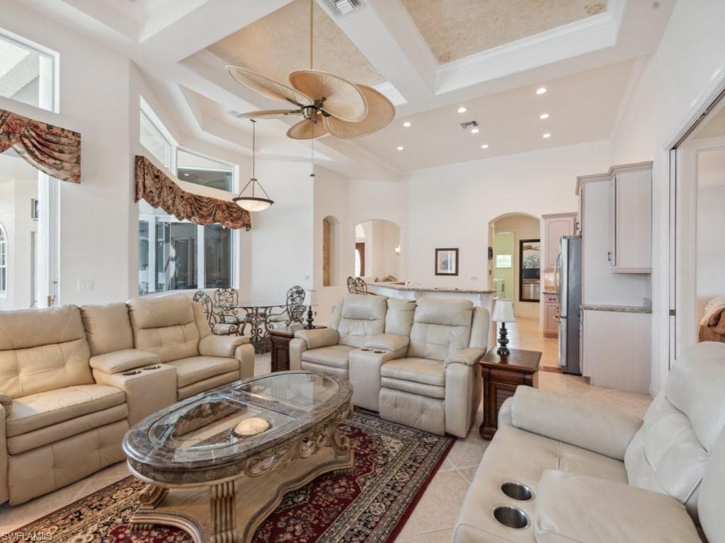 1500 Winterberry Dr, Marco Island, FL 34145-7