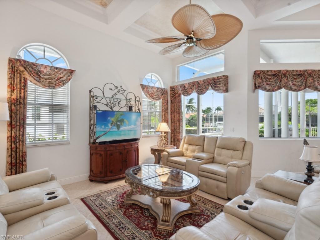1500 Winterberry Dr, Marco Island, FL 34145-8