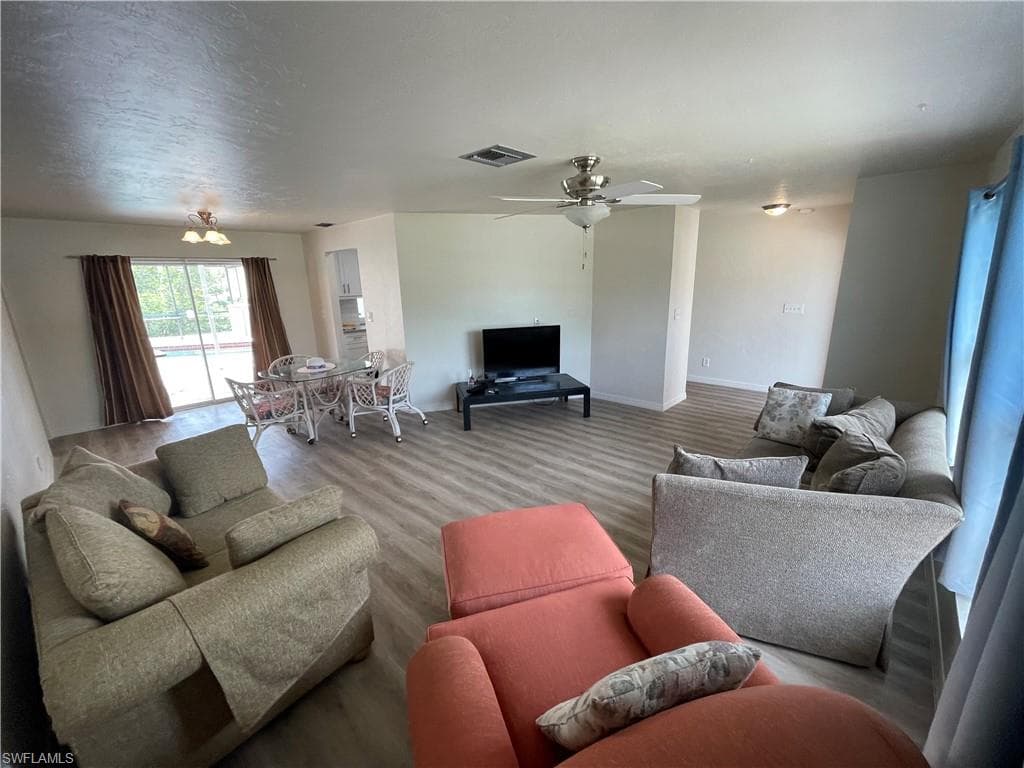 27286 High Seas Ln, Bonita Springs, FL 34135-10