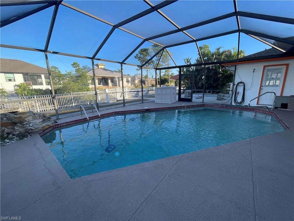 27286 High Seas Ln, Bonita Springs, FL 34135-14