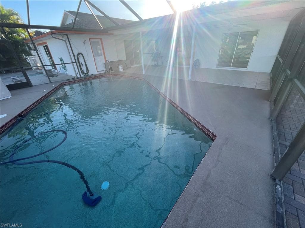 27286 High Seas Ln, Bonita Springs, FL 34135-15