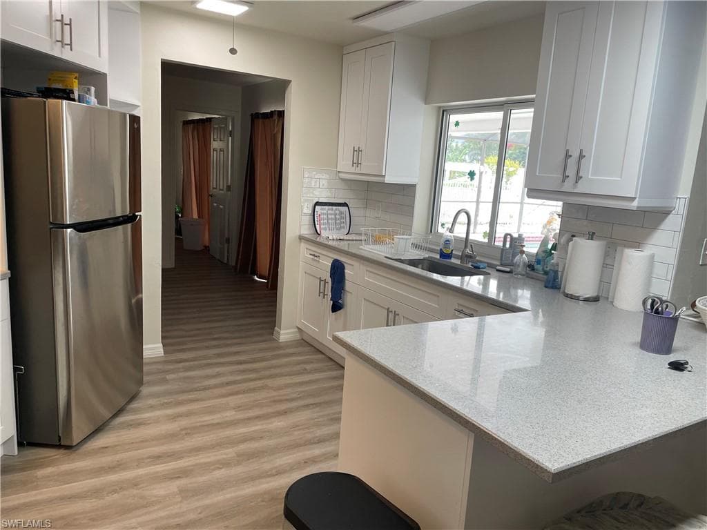 27286 High Seas Ln, Bonita Springs, FL 34135-4