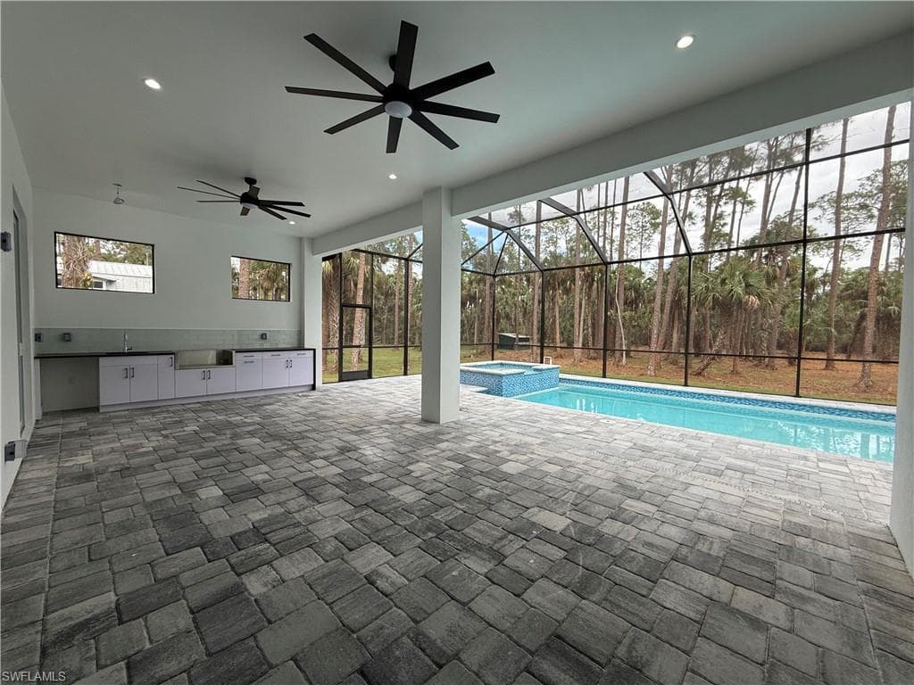 788 9th St SW, Naples, FL 34117-30
