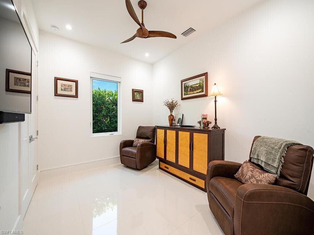1167 22nd Ave N, Naples, FL 34103-15