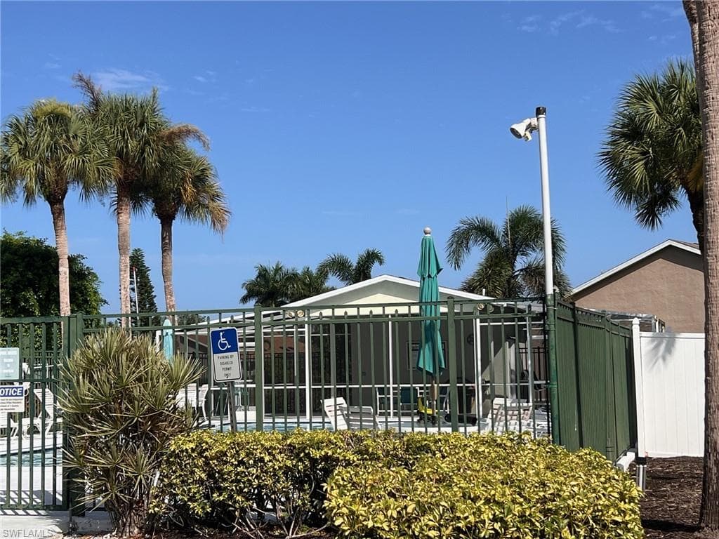 479 Saint Andrews Blvd 135-0, Naples, FL 34113-26