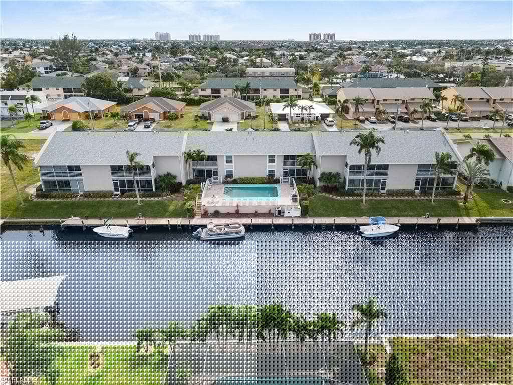 1427 47th Ter 203, Cape Coral, FL 33914-38