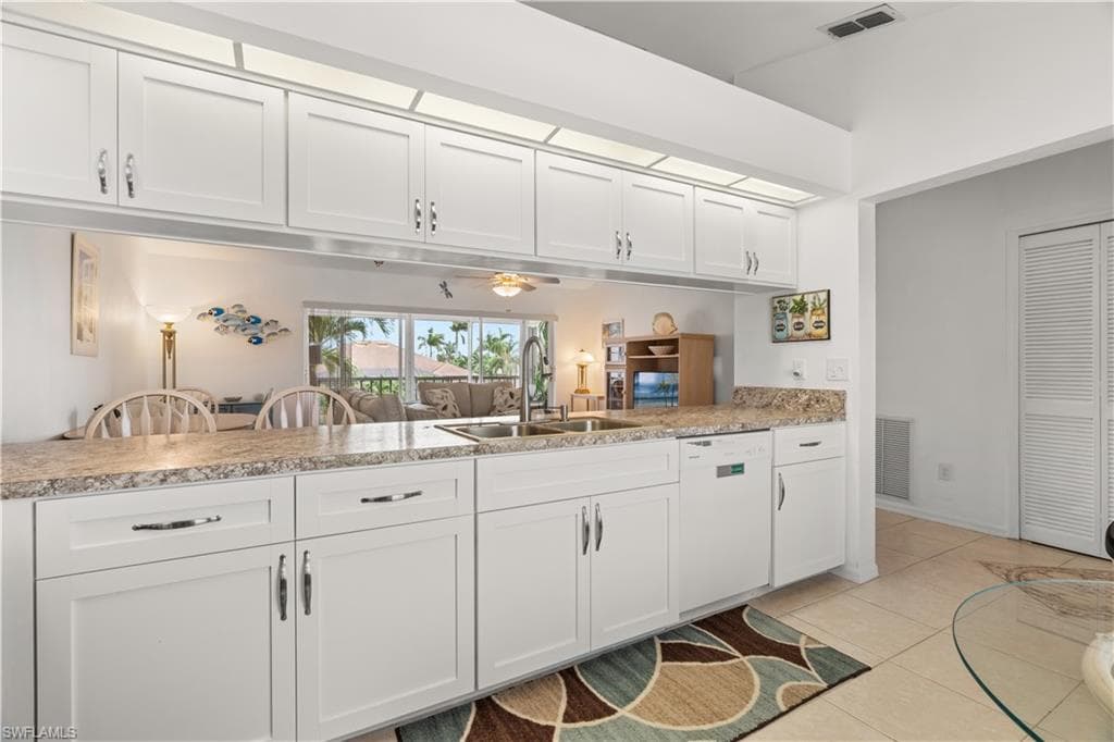 1427 47th Ter 203, Cape Coral, FL 33914-5